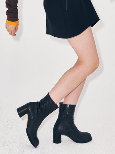 ANKLE BOOTS (2COLORS) - IN THE STAR - Modalova