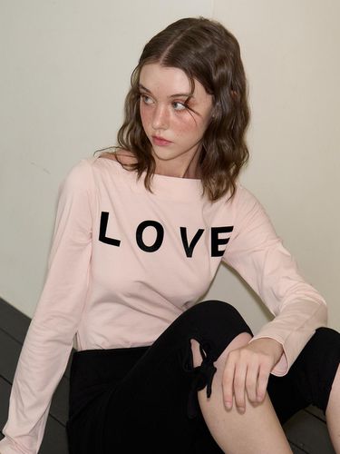 Love Boat Neck T_ Pink - SALON DE YOHN - Modalova