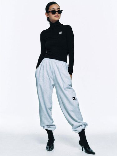 CENTAUR EMBLEM SWEATPANTS_GREY - CENTAUR.KR - Modalova