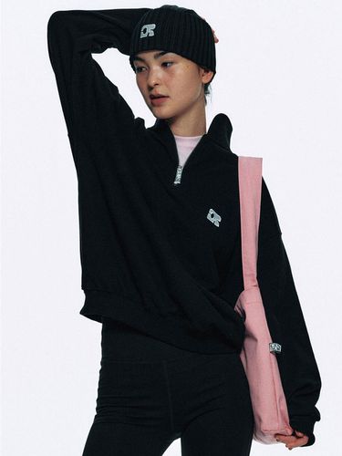 CENTAUR HALF ZIP-UP SWEATSHIRT_BLACK - CENTAUR.KR - Modalova