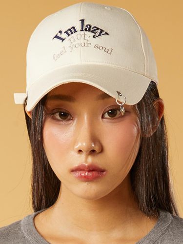 Layered Eyelet Ball Cap Lettering Embroidery Cap - KOLEAT - Modalova