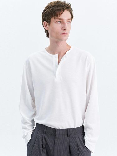 Henley Neck Long-Sleeved T-Shirt_White - Trip LE Sens - Modalova