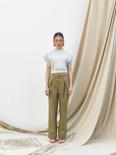 Cross Pleated Cotton Pants, Khaki - KUME - Modalova