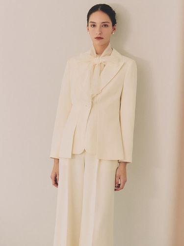 Ava / Contrast Collar Single Belted Jacket - S BLANC - Modalova