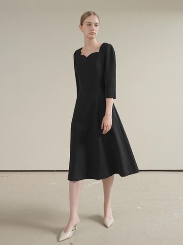 HEART NECK FLARE DRESS / BLACK - PAUL&ALICE - Modalova