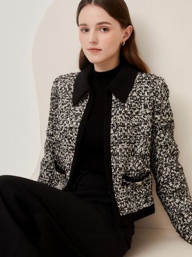 Chain Decorated Metal Spangle Cropped Jacket - JJ JIGOTT - Modalova