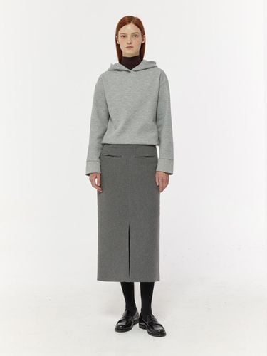 FRONT SLIT LONG SKIRT_GREY - LADYVOLUME - Modalova