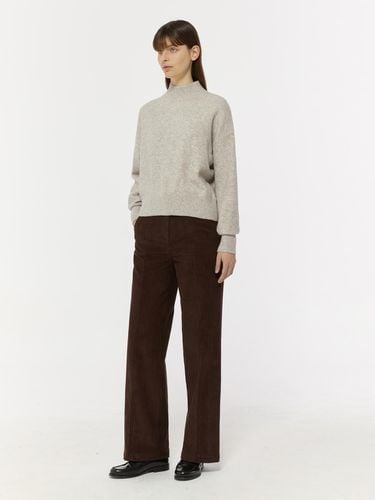 CORDUROY TAPERED PANTS_DARK BROWN - LADYVOLUME - Modalova