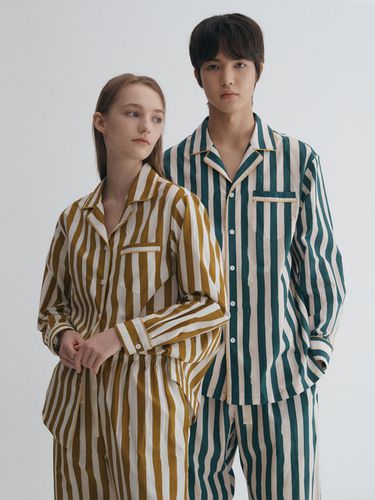 Bold Stripe Pajama Pair men's and women's SET - GRAYDATION - Modalova