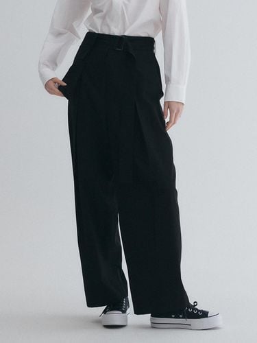 Pocket belt one-tuck pants - GRAYDATION - Modalova