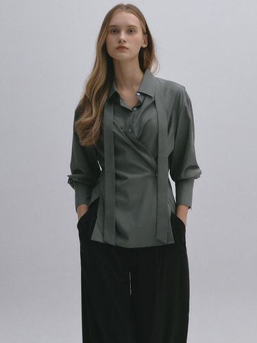 Tie Wrap Shirt KHAKI - GRAYDATION - Modalova