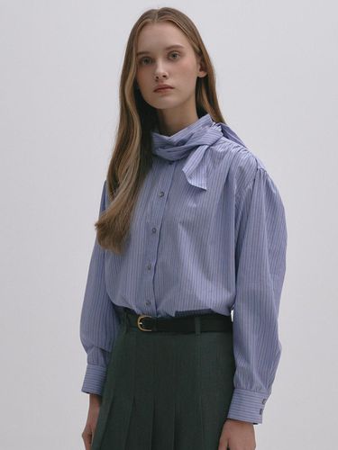 Tie Shirring Detail Blouse BLUE - GRAYDATION - Modalova