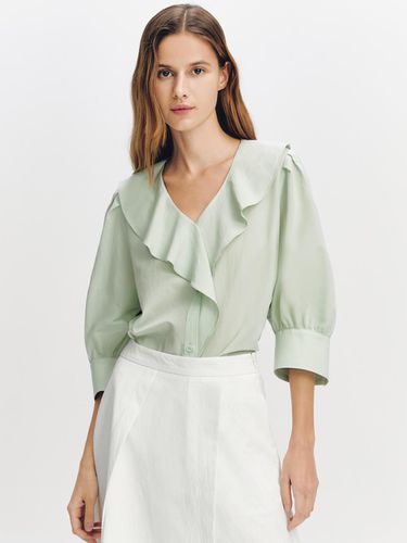 Ruffle Blouse GREEN - GRAYDATION - Modalova