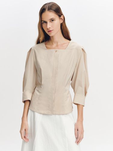 Square Neck Blouse BEIGE - GRAYDATION - Modalova