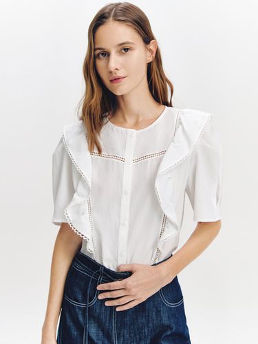 Ruffle Lace Blouse OFF WHITE - GRAYDATION - Modalova