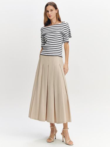 Inverted Pleats Skirt BEIGE - GRAYDATION - Modalova