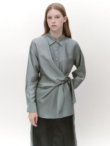 Waist Lace-Up Wrap Shirts GREEN - GRAYDATION - Modalova