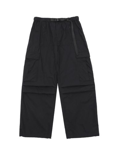 MULTI POCKET MIL CARGO PANTS () - HAVEOFFDUTY - Modalova