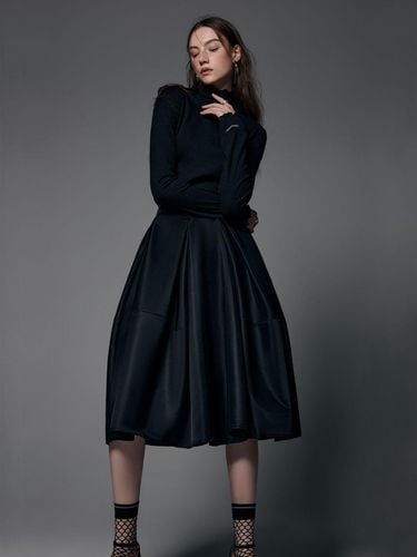 Tucked Balloon Skirt - LePersonalOrder - Modalova