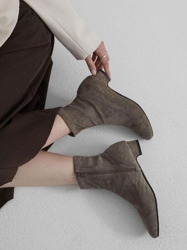 Hopen Spandex Ankle Socks Boots (Suede) (3cm) BSSD - CHAAKAN - Modalova