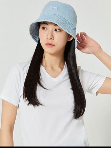 Washed blue denim BUCKET HAT NO1AE201 - Guess - Modalova