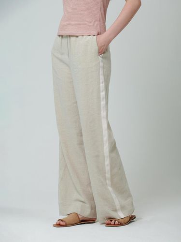 Coloring Tape Straight Pants Beige - PINBLACK - Modalova