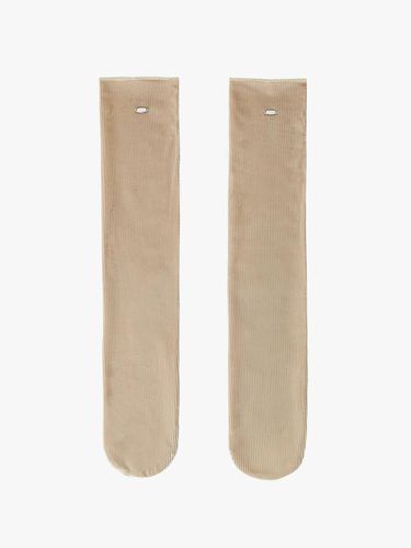 Velvet Middle Socks (Beige) - mellotory - Modalova