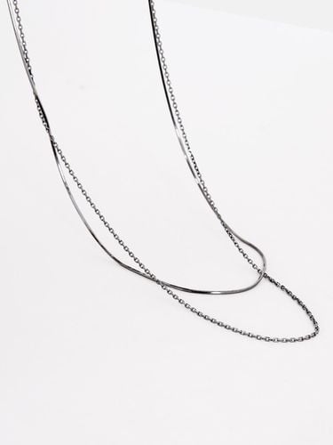 Yulia Double Line Chain Necklace - JUDY AND PAUL - Modalova