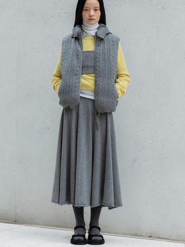 Cashmere Cable Vest ()_D5VAW24001GYX - LE CASHMERE - Modalova