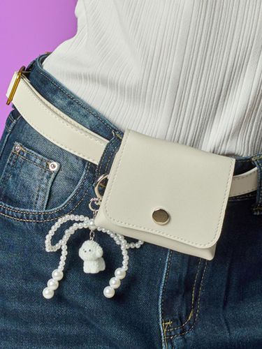 Vegan Leather Layered Pocket Pouch Belt [WHITE] - KOLEAT - Modalova