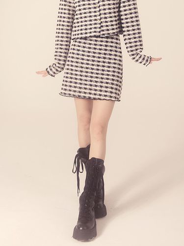 Betty Boop Checkered Mini Skirt_Black - ULKIN CANVAS - Modalova