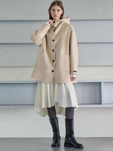 HOOD HANDMADE COAT_CREAM - MITTE - Modalova