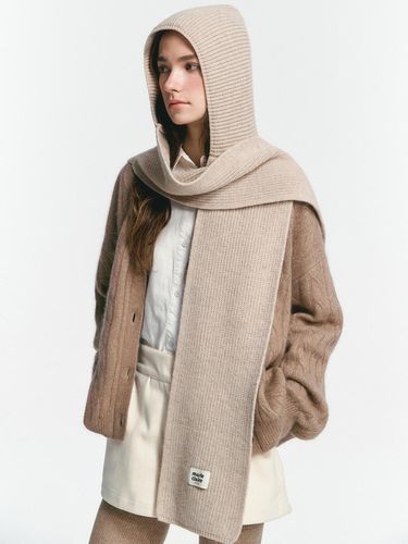 Hooded muffler (MOEDSC09MBE) - marieclaire - Modalova