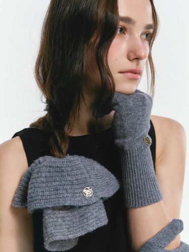 Wool knitwear hair scrunchies & gloves (MOEDAC05MG - marieclaire - Modalova