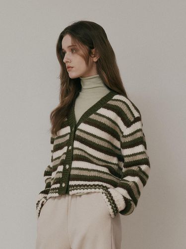 AR_Green tea turtleneck knit top - Aei&Rei - Modalova