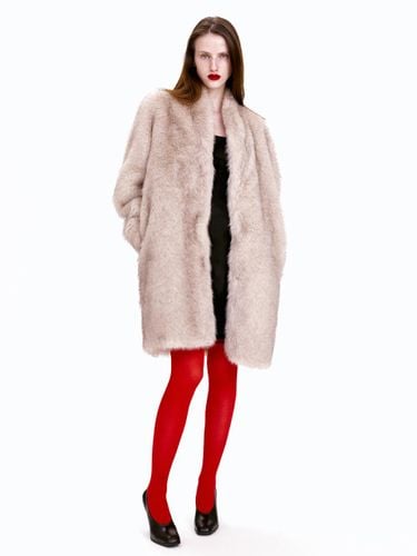 Soft Long-Pile Faux-Fur Coat [Light Beige] - MAISONMARAIS - Modalova