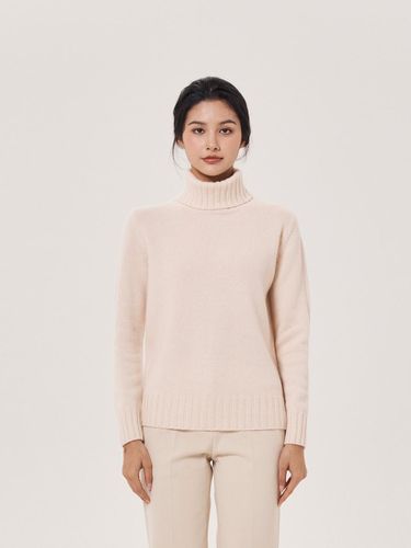 Cashmere Blend Turtleneck Relaxed Fit Pullover [Beige] (UFJKTN445N) - UNIT - Modalova