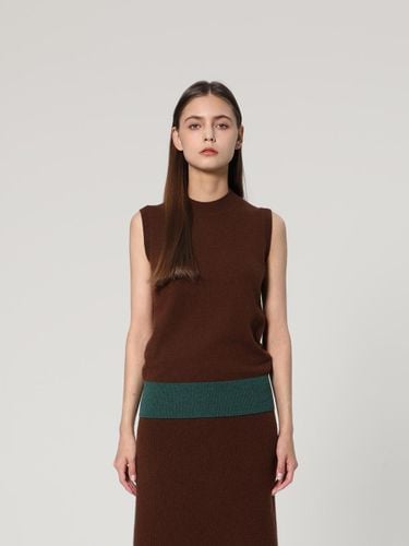 Cashmere Crewneck Sleeveless Knit Top [BROWN] (UFJKSN44AC-D) - UNIT - Modalova