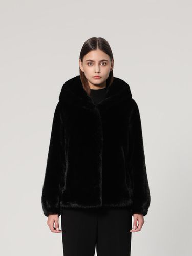 Faux Fur Overfit Hooded Jumper [BLACK] (UFJWJA463T) - UNIT - Modalova