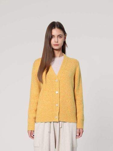 Fancy Yarn Loose Fit V-Neck Cardigan [Yellow] (UFJKCA45GN) - UNIT - Modalova