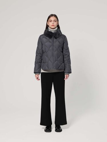 Fur Collar Diamond Quilted Down Jacket [Grey] (UFJWJA465T) - UNIT - Modalova