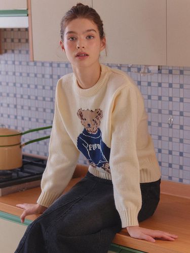 Teddy Bear Graphic Basic Knit Pullover (TJUCI2914) - VIKI - Modalova