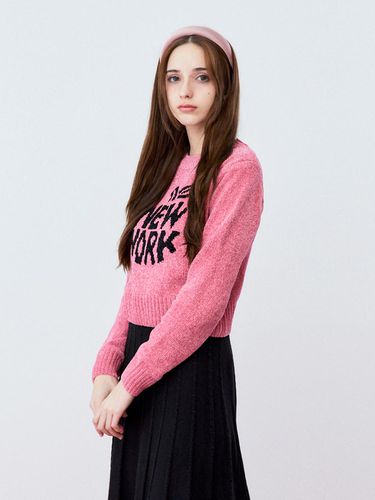 New York Chenille Cropped Sweater [Pink] - koolkitten - Modalova