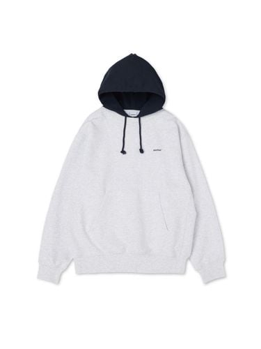 Basic Logo Layered Cotton-Polyester Hoodie [Light Grey] - MARKM - Modalova