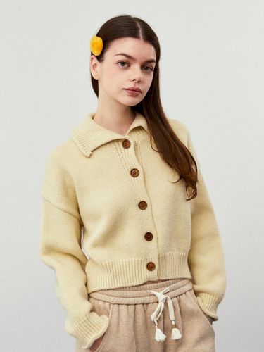 Pearl Button Collar Cropped Knit Cardigan [Beige] - koolkitten - Modalova