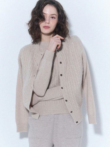 Cashmere Cable Basic Cardigan [BEIGE] (ZFKKCA104C-L) - UNIT - Modalova