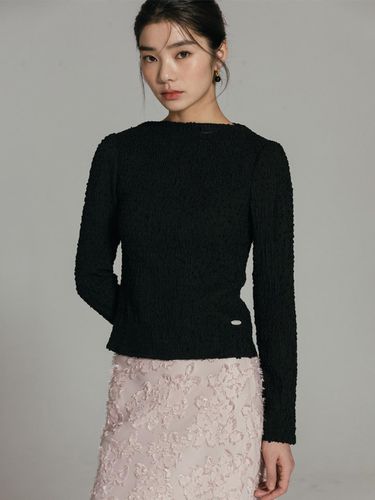 Smocked Pleated Boat Neck Top [Black] - LEMAY - Modalova