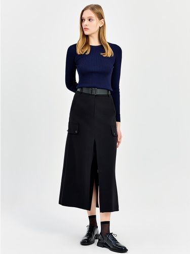 Slit Detail A-line Slim Fit Skirt (EMO1WSK070) - E.B.M (Edition by Michaa) - Modalova