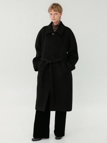 Alpaca Wool Balmacaan Coat [Black] - RRACE - Modalova