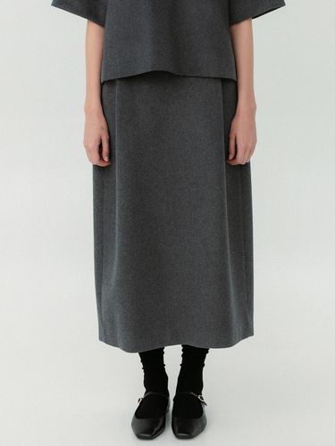 Cashmere Balloon Structured Skirt [Charcoal] - RRACE - Modalova